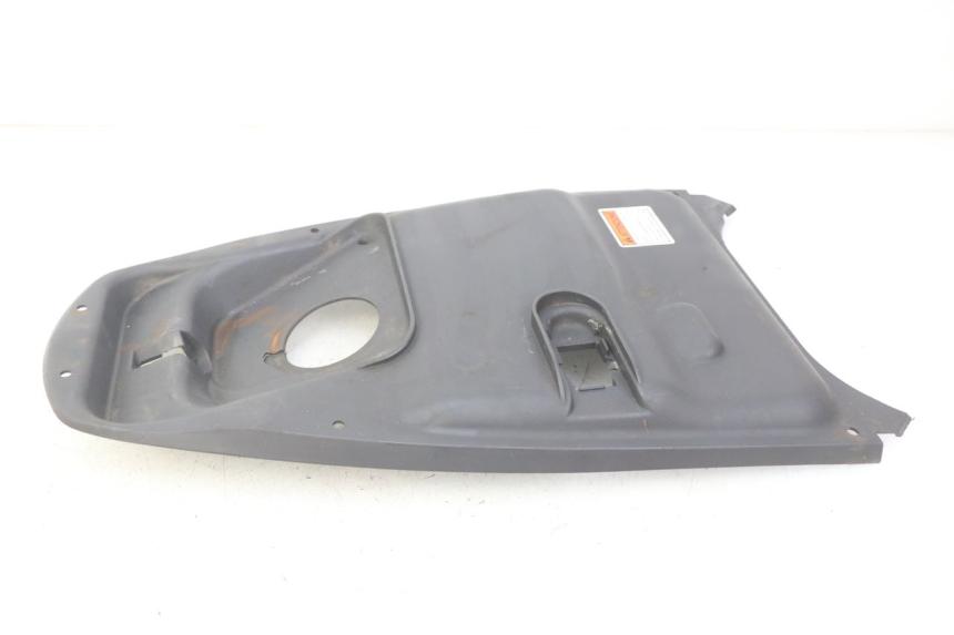 photo de TAPA BAJO EL ASIENTO SUZUKI SIXTEEN 125 (2008 - 2010)