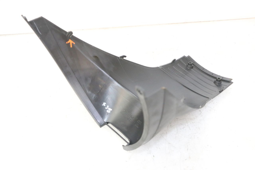 photo de TAPA BAJO ASIENTO APRILIA SR 2T 50 (2018 - 2022)