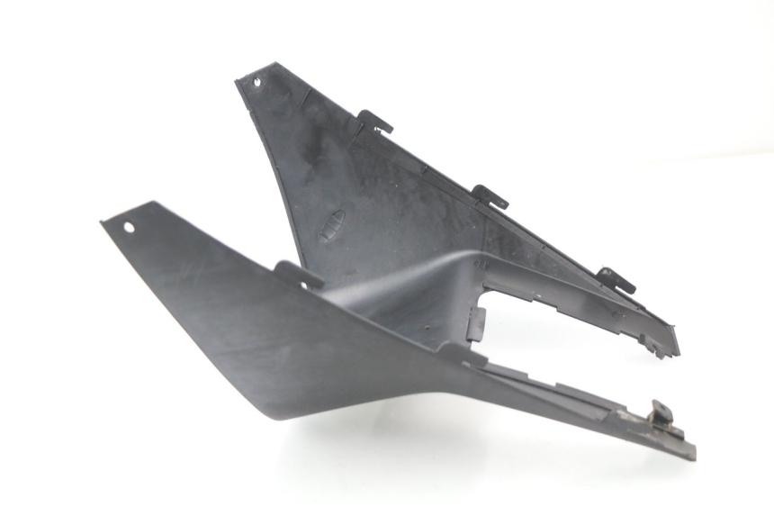 photo de TAPA BAJO ASIENTO TNT MOTOR STRIKE 50 (2008 - 2010)