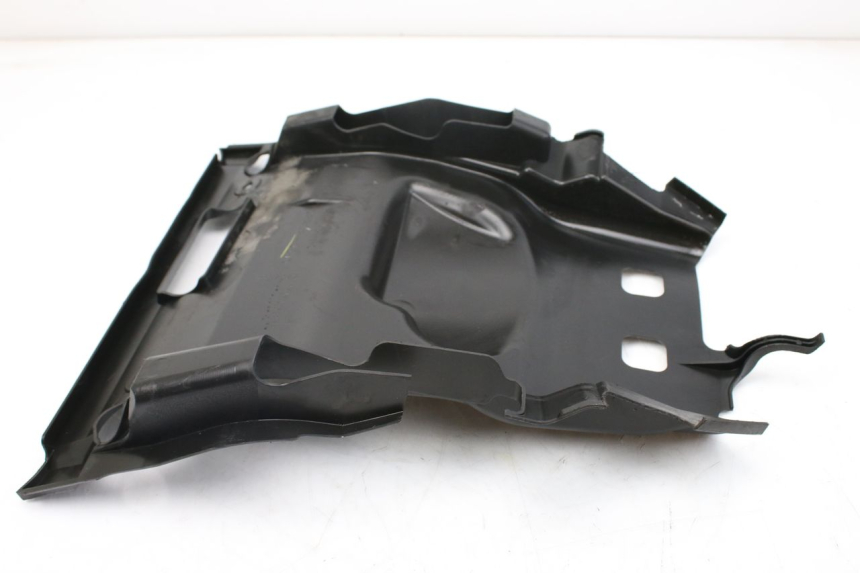 photo de TAPA BAJO EL ASIENTO SUZUKI AN BURGMAN 400 (2006 - 2010)