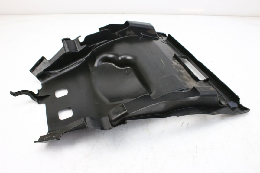 photo de TAPA BAJO EL ASIENTO SUZUKI AN BURGMAN 400 (2006 - 2010)