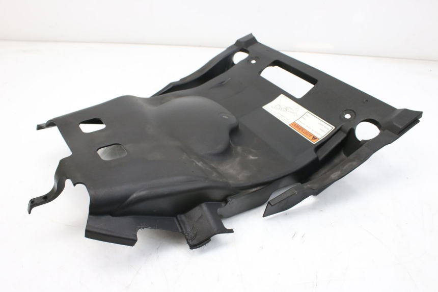 photo de TAPA BAJO EL ASIENTO SUZUKI AN BURGMAN 400 (2006 - 2010)