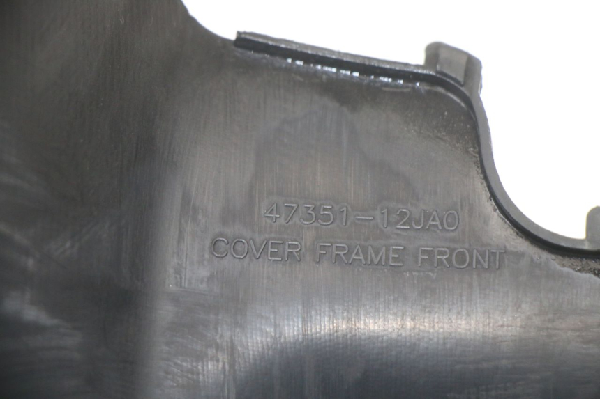 photo de TAPA BAJO ASIENTO SUZUKI BURGMAN 125 (2015 - 2017)