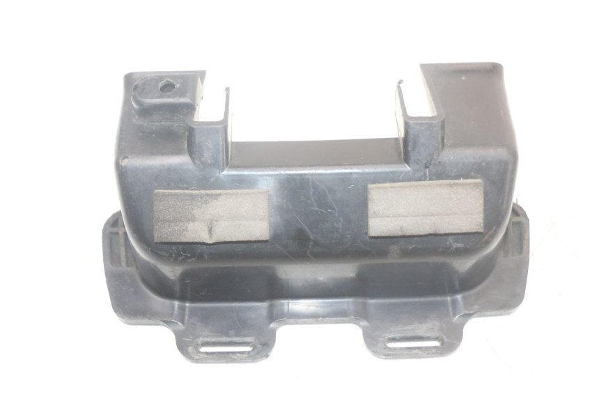 photo de TAPA DEBAJO DEL ASIENTO SUZUKI SV N 650 (1999 - 2002)