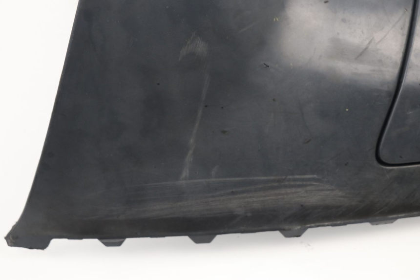 photo de TAPA BAJO ASIENTO PEUGEOT SV 80 (1993 - 1997)