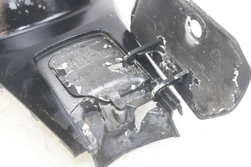 photo de TAPA DEBAJO DEL ASIENTO SYM JET SPORT XR 50 (2006 - 2015)
