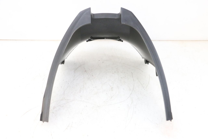 photo de TAPA BAJO ASIENTO NECO TEMPO 4T 50 (2022 - 2026) - Primer plano técnico