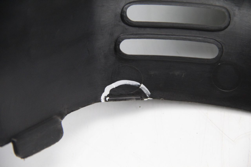 photo de TAPA BAJO ASIENTO SUZUKI UC EPICURO 125 (1999 - 2003)