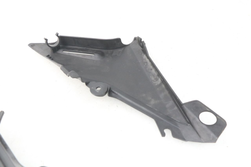 photo de TAPA BAJO ASIENTO YAMAHA XJ600 XJ DIVERSION 600 (1992 - 1997)