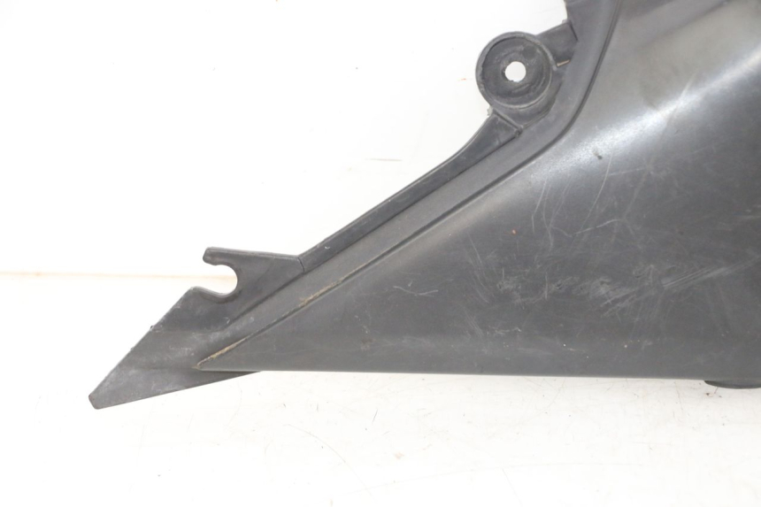 photo de TAPA BAJO ASIENTO YAMAHA XJN DIVERSION 600 (2000 - 2003)