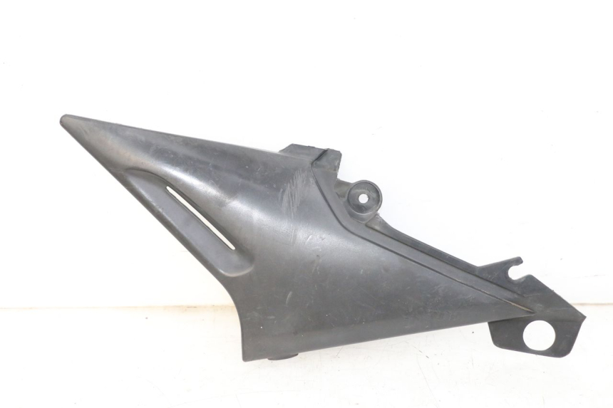 photo de TAPA BAJO ASIENTO YAMAHA XJN DIVERSION 600 (2000 - 2003)