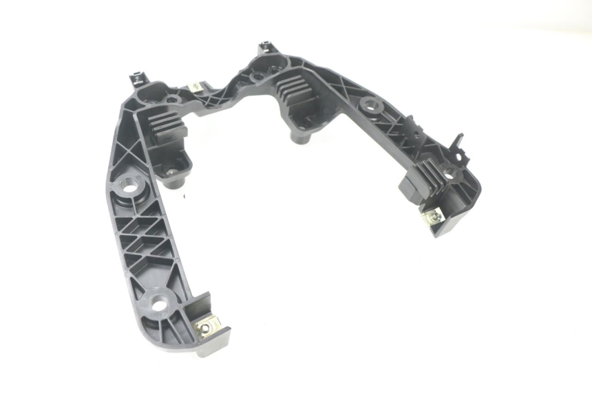 photo de TAPA BAJO ASIENTO YAMAHA AEROX 4 50 (2018 - 2020)