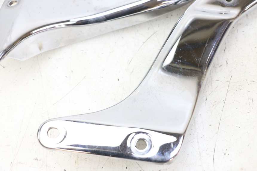 photo de TAPA BAJO ASIENTO YAMAHA XVS DRAG STAR DRAGSTAR 650 (1997 - 2007)