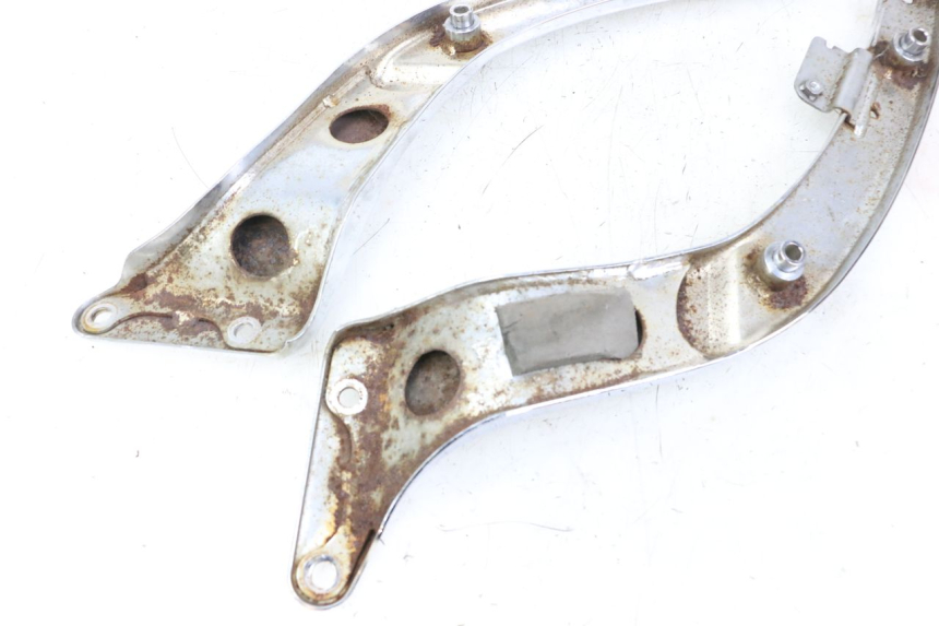 photo de TAPA BAJO ASIENTO YAMAHA XVS DRAG STAR DRAGSTAR 650 (1997 - 2007)