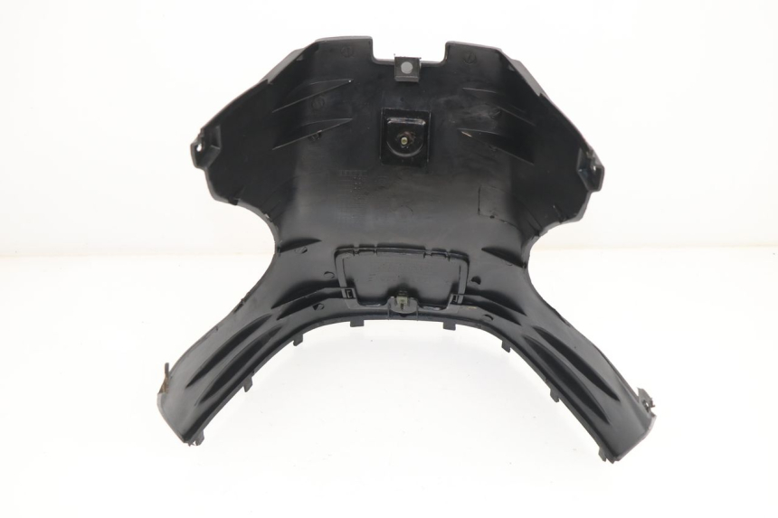 photo de TAPA BAJO ASIENTO YIYING YY T POWER MAX 125 (2006 - 2016)