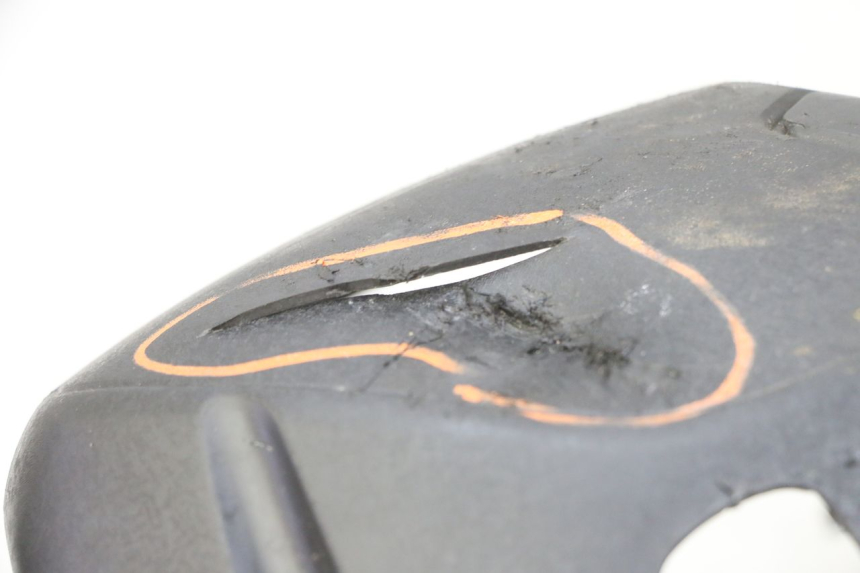 photo de TAPA VARIADOR YAMAHA TRICITY 300 (2020 - 2024) - Detalles de los puntos de fijación