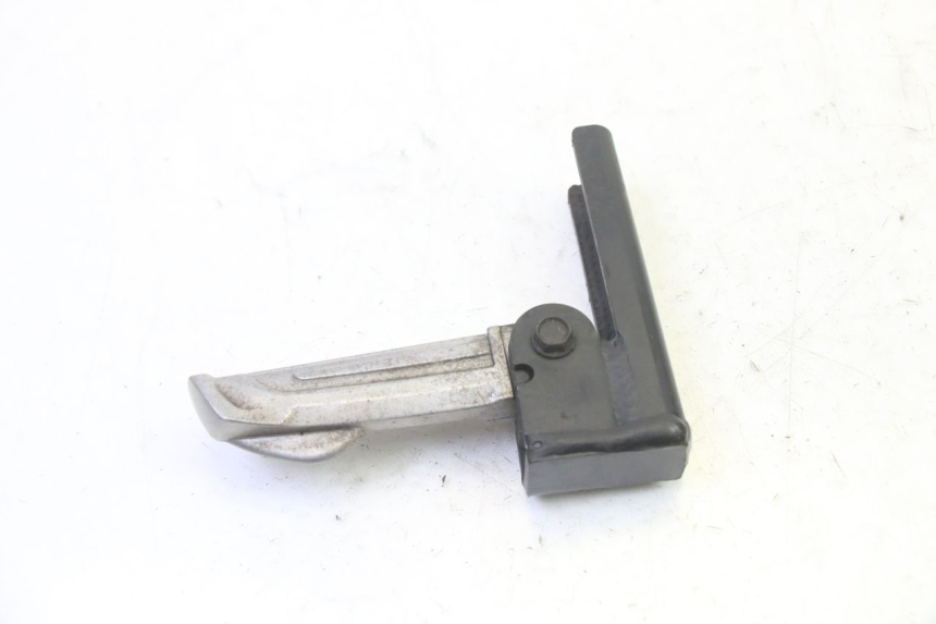 photo de REPOSAPIES TRASERA DERECHA QUADRO 4 4D 350 (2015 - 2018)