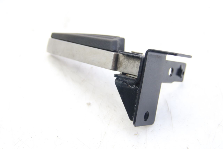 photo de SOPORTE DE PIE TRASERO DERECHO PEUGEOT CITYSTAR AIR 125 (2014 - 2017)