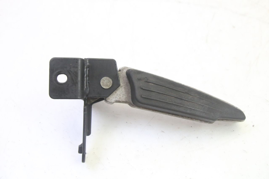 photo de SOPORTE DE PIE TRASERO DERECHO PEUGEOT CITYSTAR 50 (2013 - 2017)