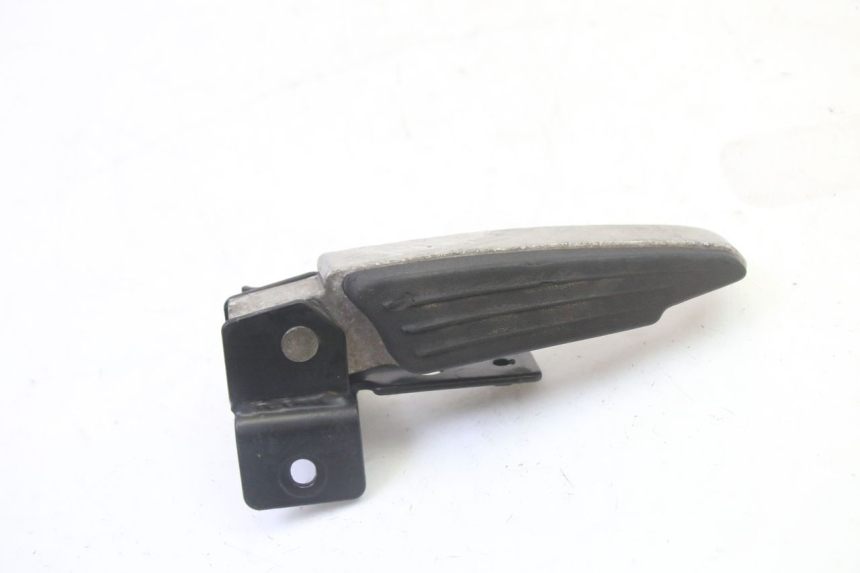 photo de SOPORTE DE PIE TRASERO DERECHO PEUGEOT CITYSTAR 50 (2013 - 2017)