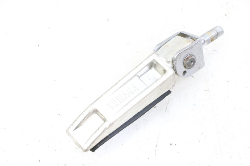 photo de REPOSAPIES TRASERA DERECHA YAMAHA FJ 36Y 1100 (1984 - 1985)