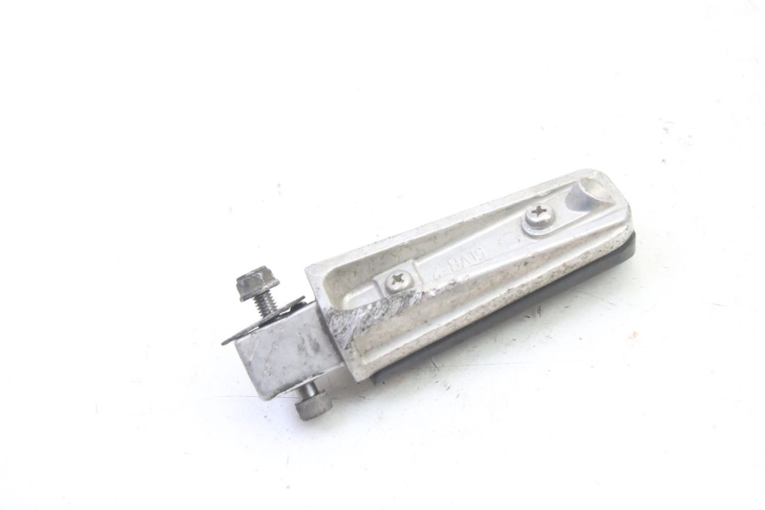 photo de REPOSAPIES TRASERA DERECHA YAMAHA FZ6 FAZER S2 600 (2007 - 2011)