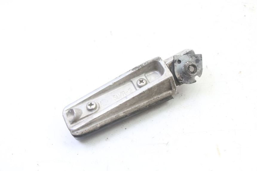 photo de REPOSAPIES TRASERA DERECHA YAMAHA FZ6 FAZER S2 600 (2007 - 2011)