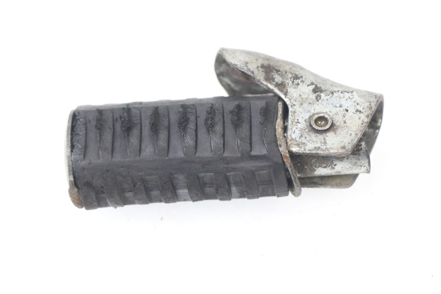 photo de REPOSAPIES TRASERA DERECHA KAWASAKI GPZ S 500 (1994 - 2005)