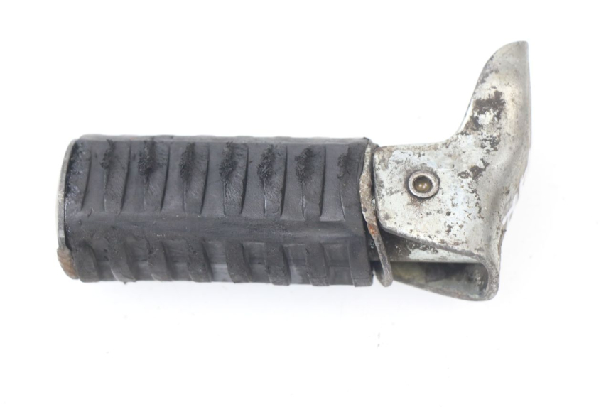 photo de REPOSAPIES TRASERA DERECHA KAWASAKI GPZ S 500 (1994 - 2005)