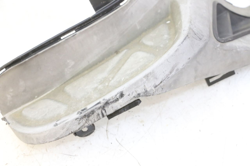 photo de REPOSAPIES TRASERA DERECHA KYMCO GRAND DINK 125 (2008 - 2014)