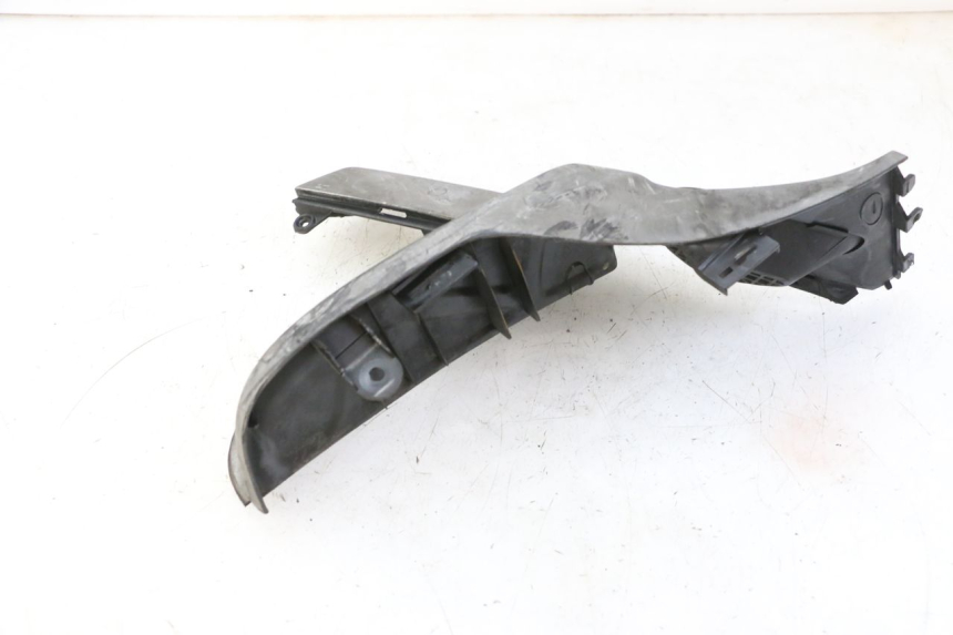 photo de REPOSAPIES TRASERA DERECHA KYMCO GRAND DINK 125 (2002 - 2007)