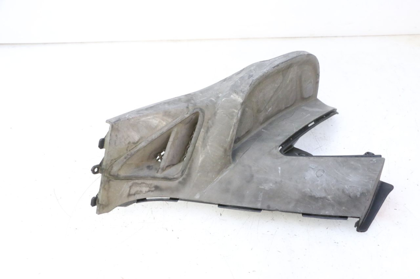 photo de REPOSAPIES TRASERA DERECHA KYMCO GRAND DINK 125 (2002 - 2007)