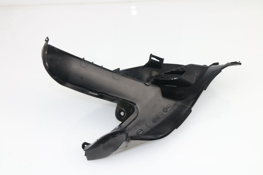 photo de REPOSAPIES TRASERA DERECHA KYMCO GRAND DINK 125 (2002 - 2007)