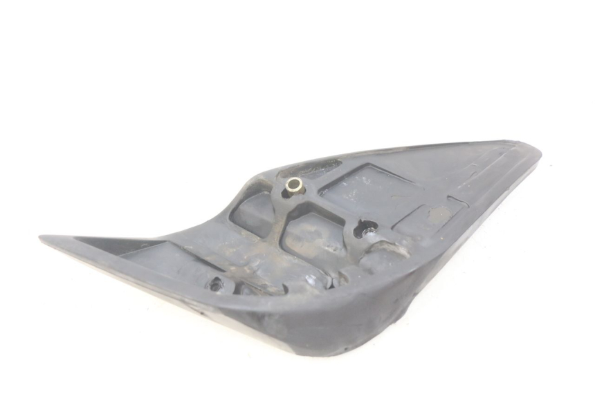 photo de SOPORTE DE PIE TRASERO DERECHO HONDA FES PANTHEON 2T 125 (1998 - 2002)