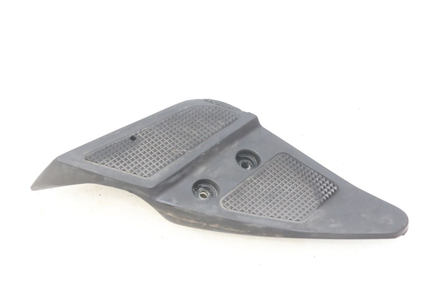 photo de SOPORTE DE PIE TRASERO DERECHO HONDA FES PANTHEON 2T 125 (1998 - 2002)