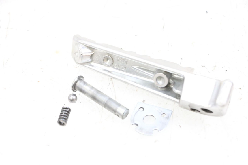 photo de REPOSAPIES TRASERA DERECHA YAMAHA MT-07 MT07 ABS 700 (2018 - 2020) - Otra perspectiva