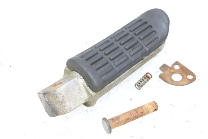 photo de REPOSAPIES TRASERA DERECHA HONDA NSR R 125 (1994 - 2003) - Vista general del producto