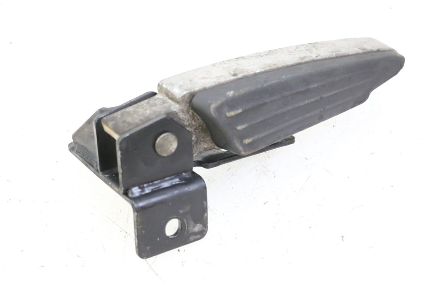 photo de SOPORTE DE PIE TRASERO DERECHO PEUGEOT CITYSTAR 125 (2011 - 2017)
