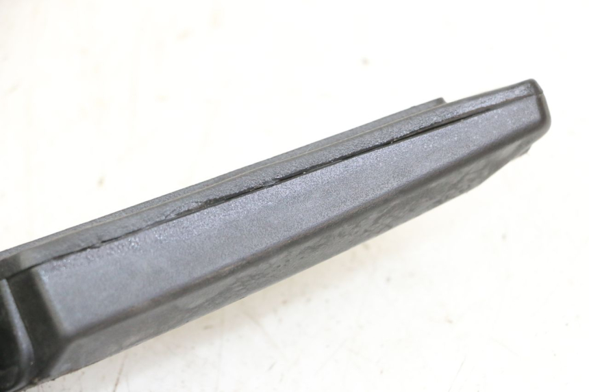 photo de SOPORTE DE PIE TRASERO DERECHO PEUGEOT KISBEE 4T 50 (2010 - 2017)