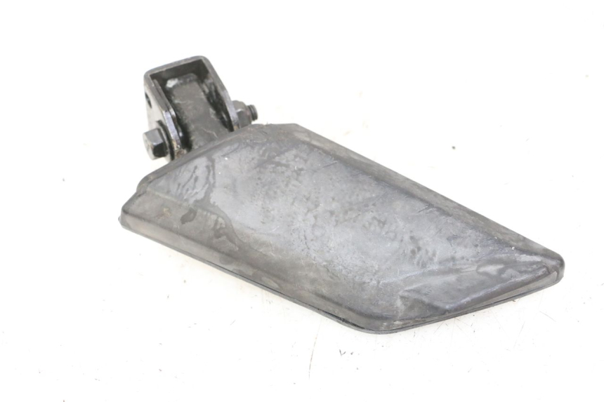 photo de SOPORTE DE PIE TRASERO DERECHO PEUGEOT KISBEE 4T 50 (2010 - 2017)