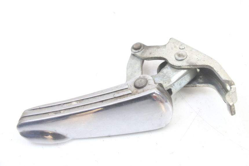 photo de SOPORTE DE PIE TRASERO DERECHO PIAGGIO VESPA GRANTURISMO 125 (2003 - 2007)