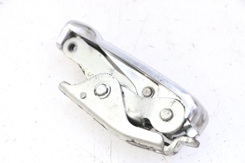 photo de REPOSAPIES TRASERA DERECHA PIAGGIO VESPA GRANTURISMO 200 (2004 - 2005)