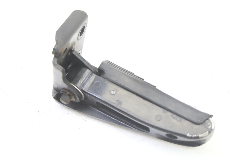 photo de REPOSAPIES TRASERA DERECHA GILERA RUNNER SP 50 (2006 - 2008)