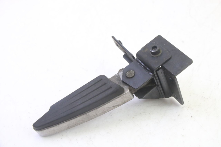 photo de REPOSAPIES TRASERA DERECHA PEUGEOT SATELIS 125 (2013 - 2018)