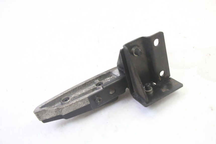 photo de REPOSAPIES TRASERA DERECHA PEUGEOT SATELIS 125 (2013 - 2018)