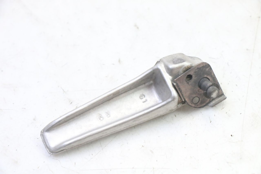 photo de REPOSAPIES TRASERA DERECHA SUZUKI SV S 650 (2003 - 2009)
