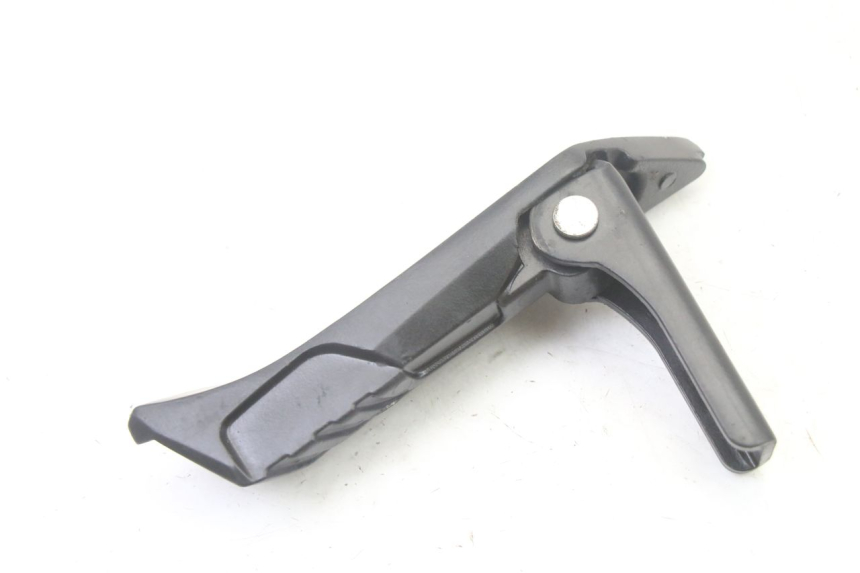 photo de REPOSAPIES TRASERA DERECHA APRILIA SXR 50 (2021 - 2023)