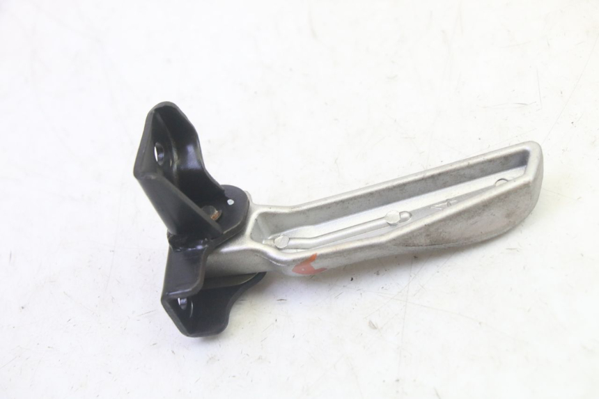 photo de REPOSAPIES TRASERA DERECHA PEUGEOT TWEET PRO EFI 4T 50 (2021 - 2022)