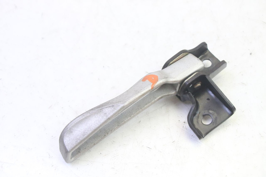 photo de REPOSAPIES TRASERA DERECHA PEUGEOT TWEET PRO EFI 4T 50 (2021 - 2022)