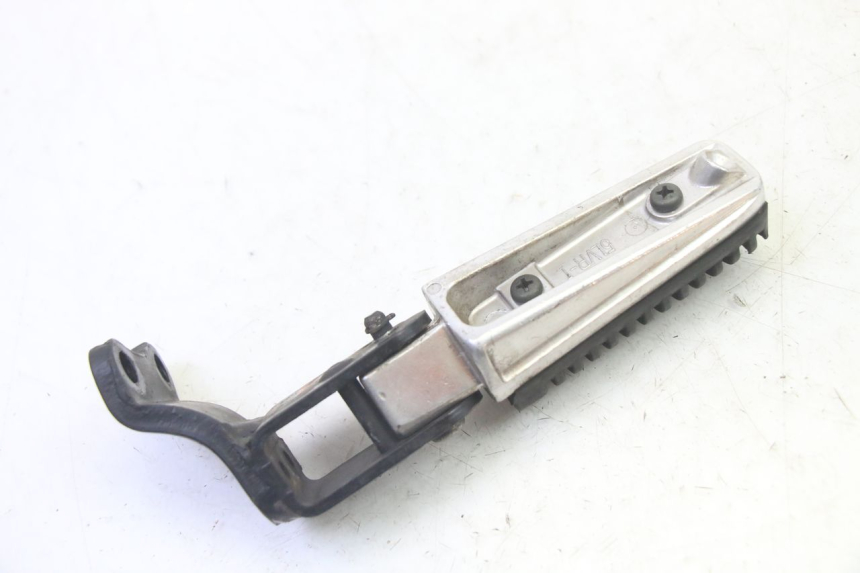 photo de REPOSAPIES TRASERA DERECHA YAMAHA X-MAX XMAX 250 (2006 - 2009)